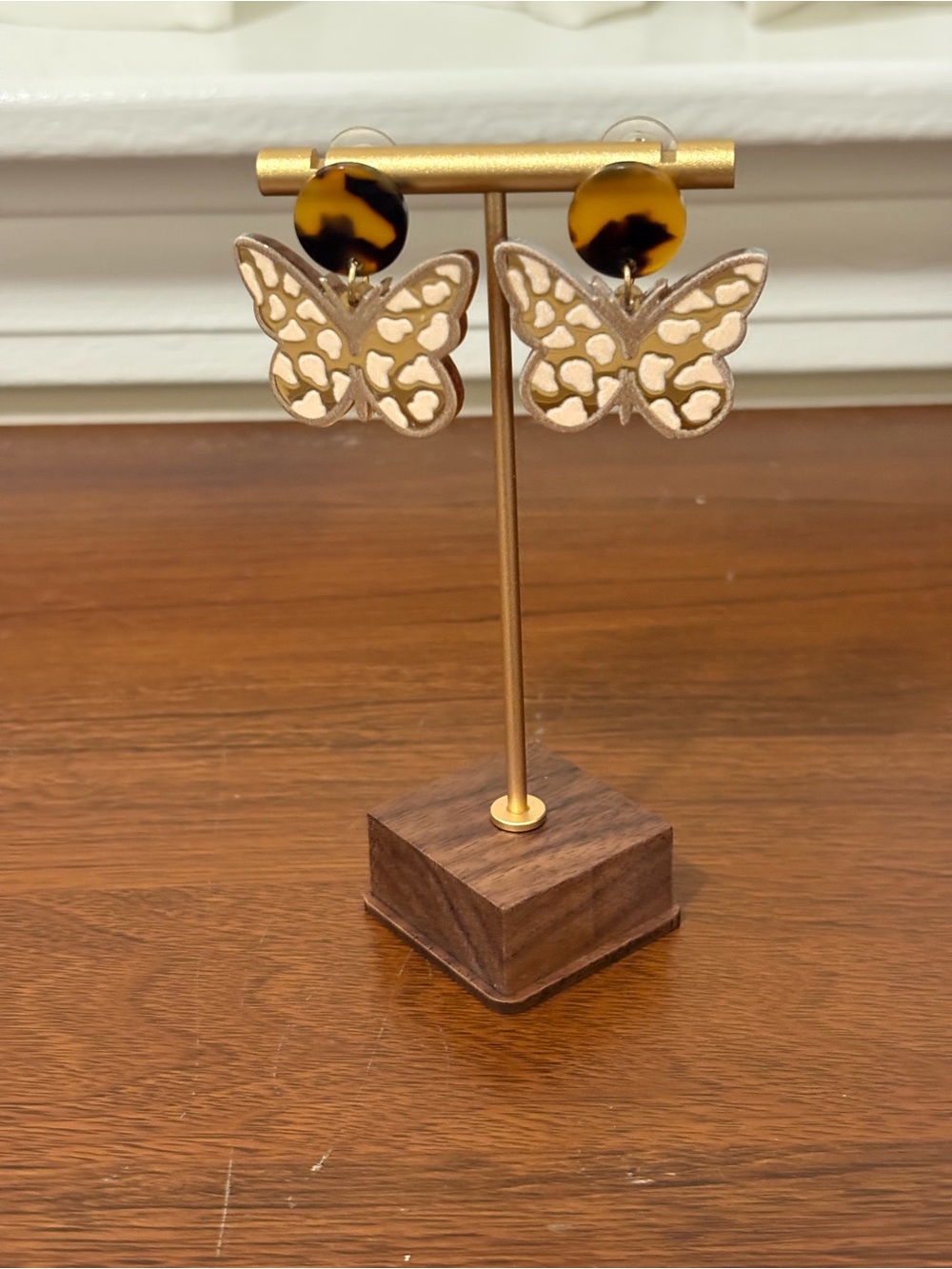 Butterfly Drop Earrings in Tortoiseshell and Cream